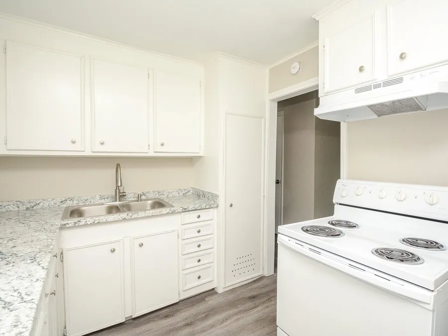 Cleaned kitchen ready to hand over